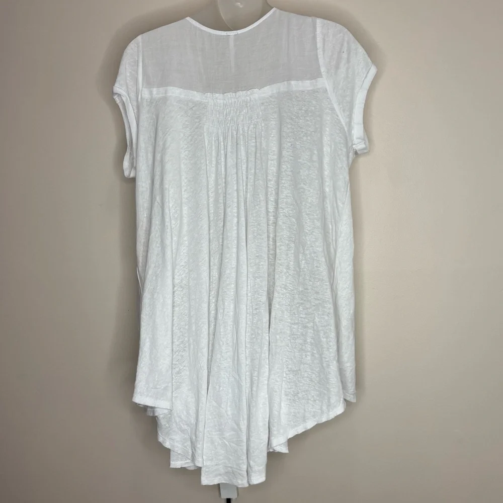 Free People size XS Linen Blend Flowy oversized white top shirt tunic boho beach - Picture 3 of 7